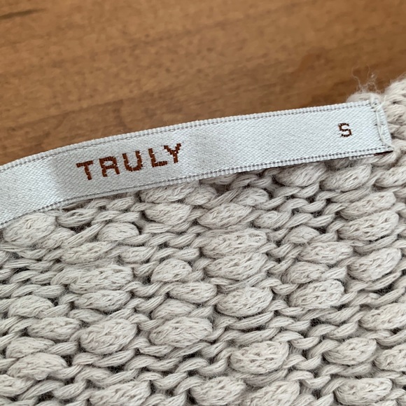 Truly | Knit sweater - Picture 6 of 6